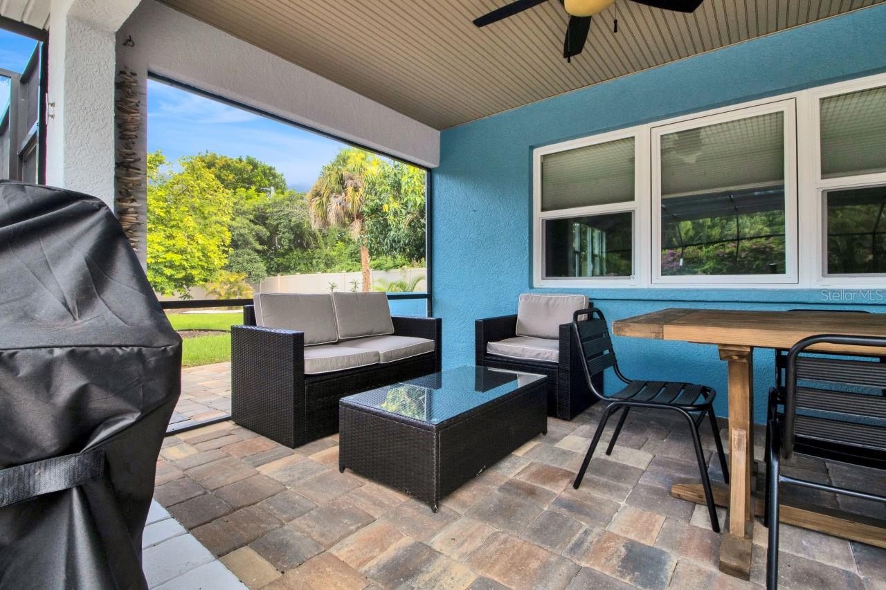 PALMA SOLA PARK - Residential