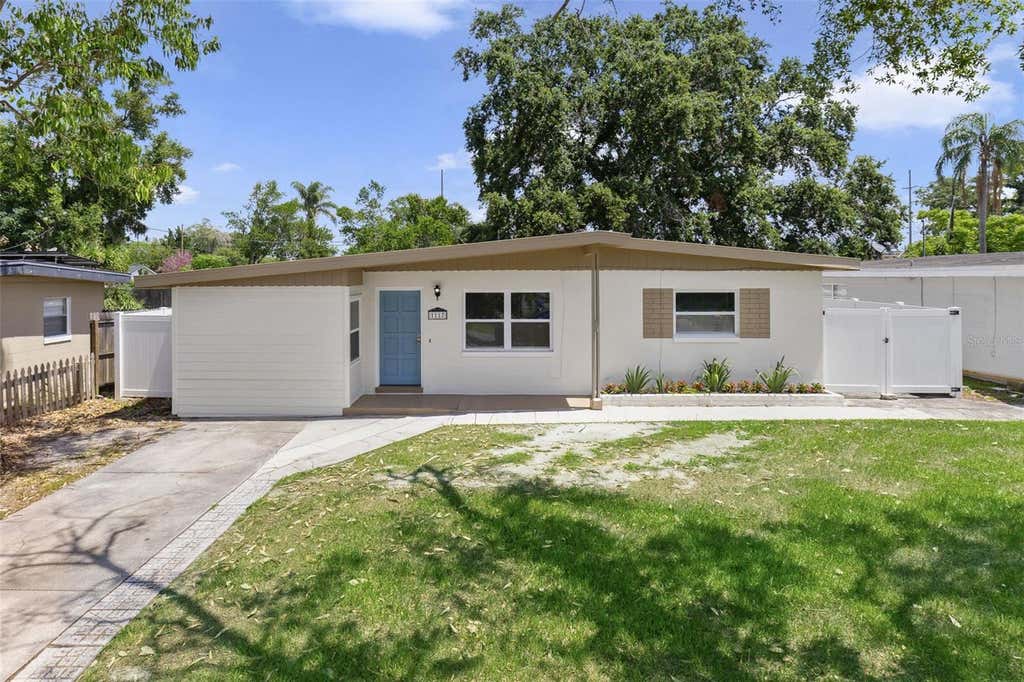 Photo of 1117 Neuse Avenue, Orlando, FL 32804 (MLS # O6419712)