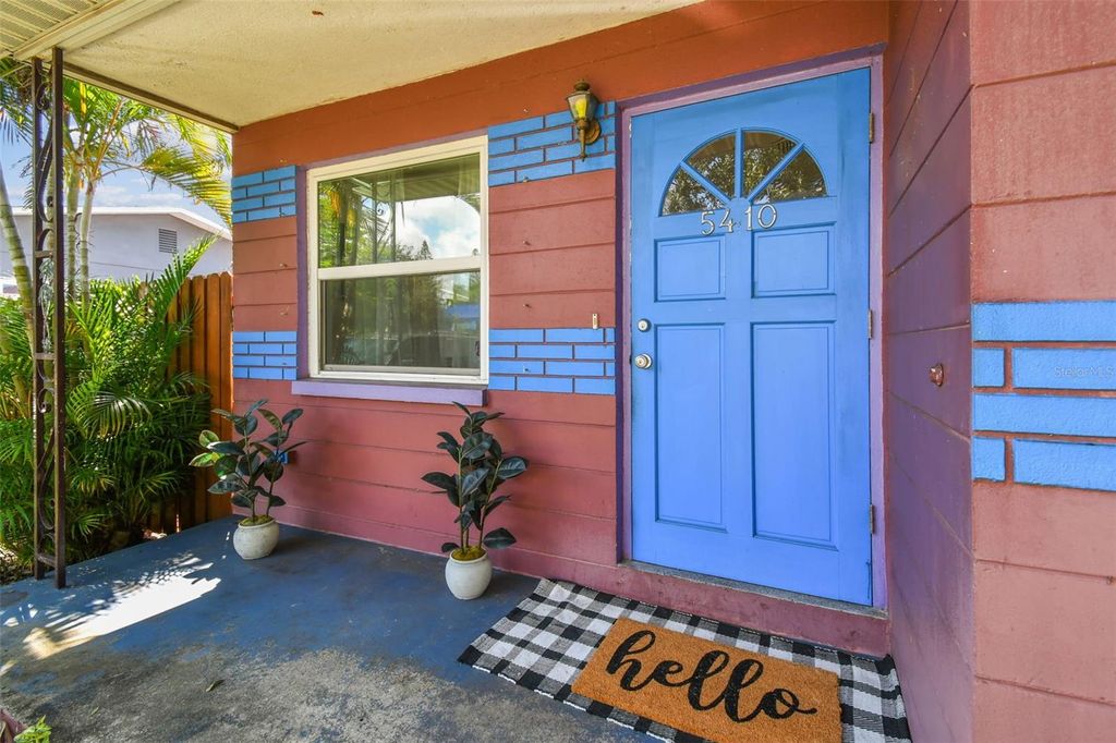 Photo of 5410 19th Ave Ave S, Gulfport, FL 33707 (MLS # TB8420484)