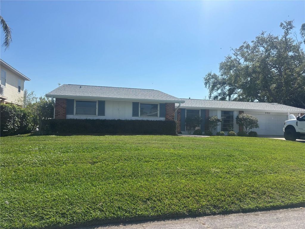 Photo of 4411 Dolphin Lane, Palmetto, FL 34221 (MLS # A4650694)