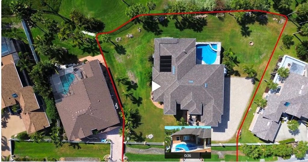 Photo of 2605 59th Street S, Gulfport, FL 33707 (MLS # TB8379600)