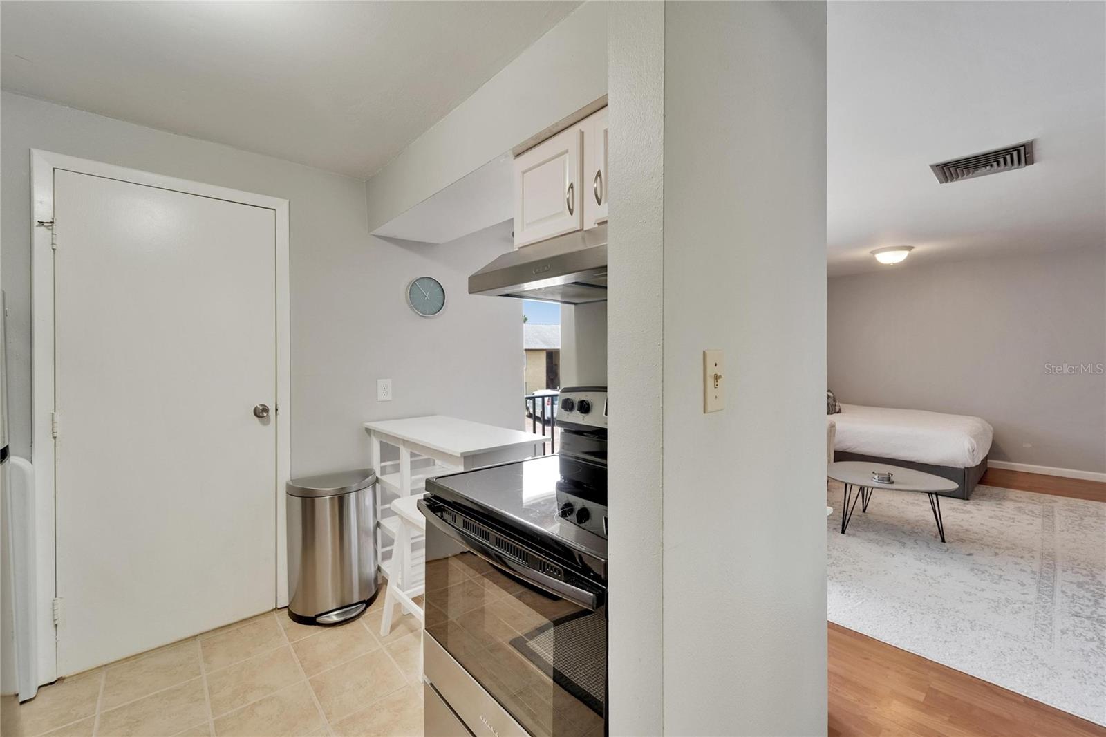 WOODSIDE VILLAGE CONDO - Residential