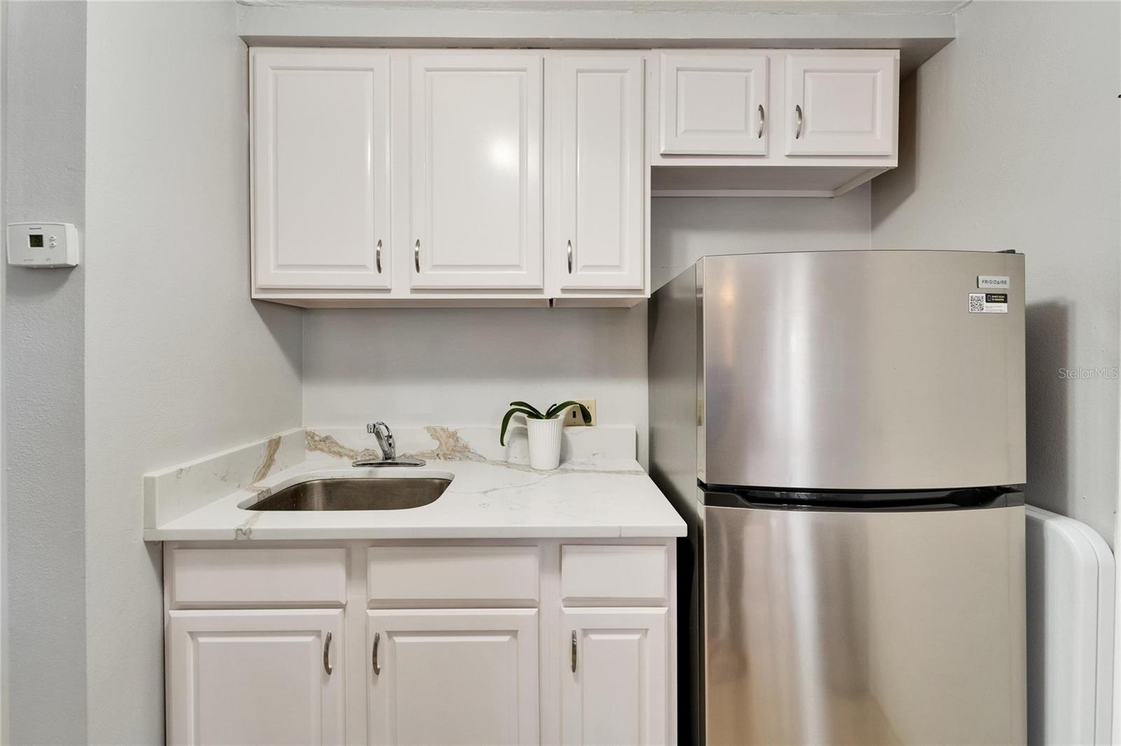 WOODSIDE VILLAGE CONDO - Residential