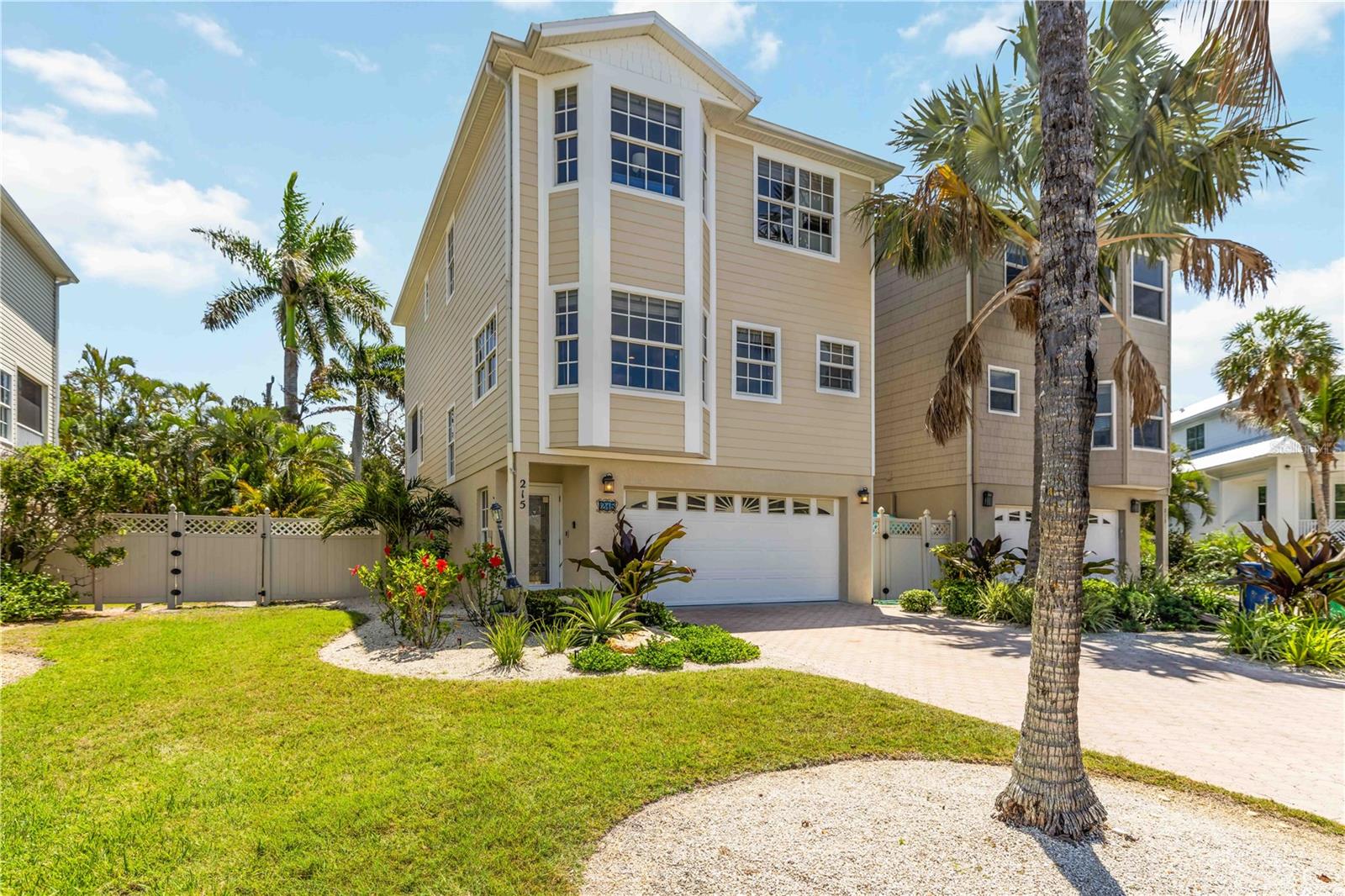 BEACHWALK TWNHMS PH 2 - Residential