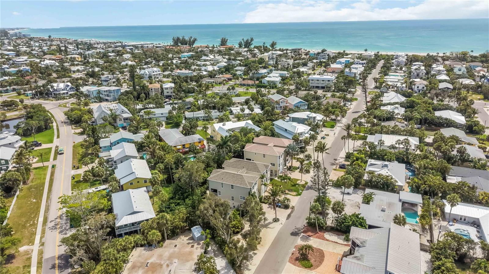 BEACHWALK TWNHMS PH 2 - Residential