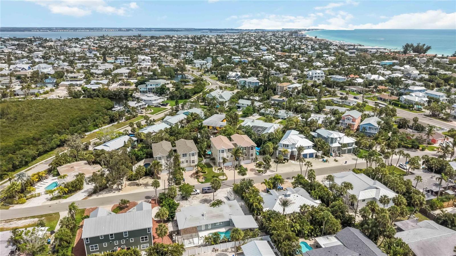 BEACHWALK TWNHMS PH 2 - Residential
