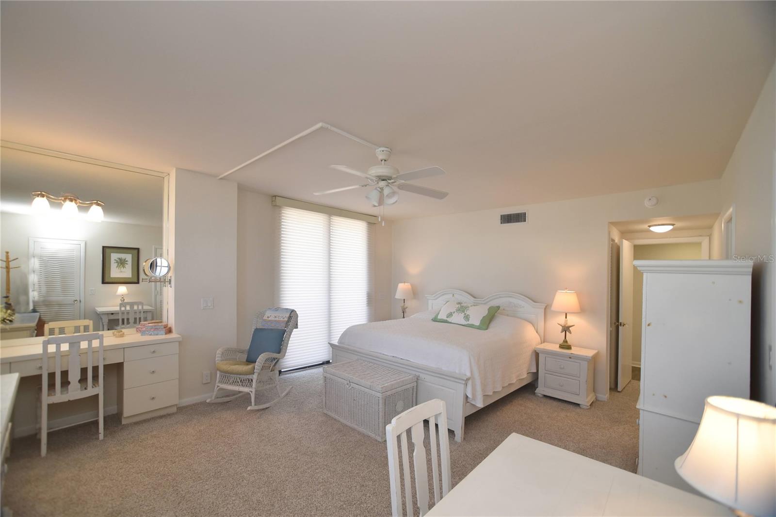 SAN SEAIR CONDO - Residential