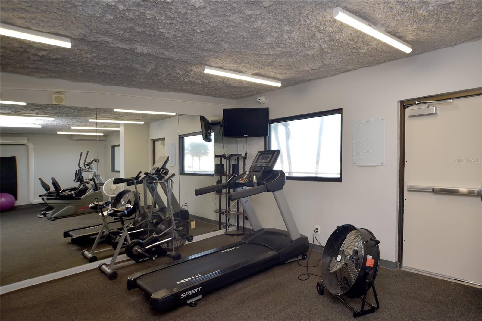 SAN SEAIR CONDO - Residential