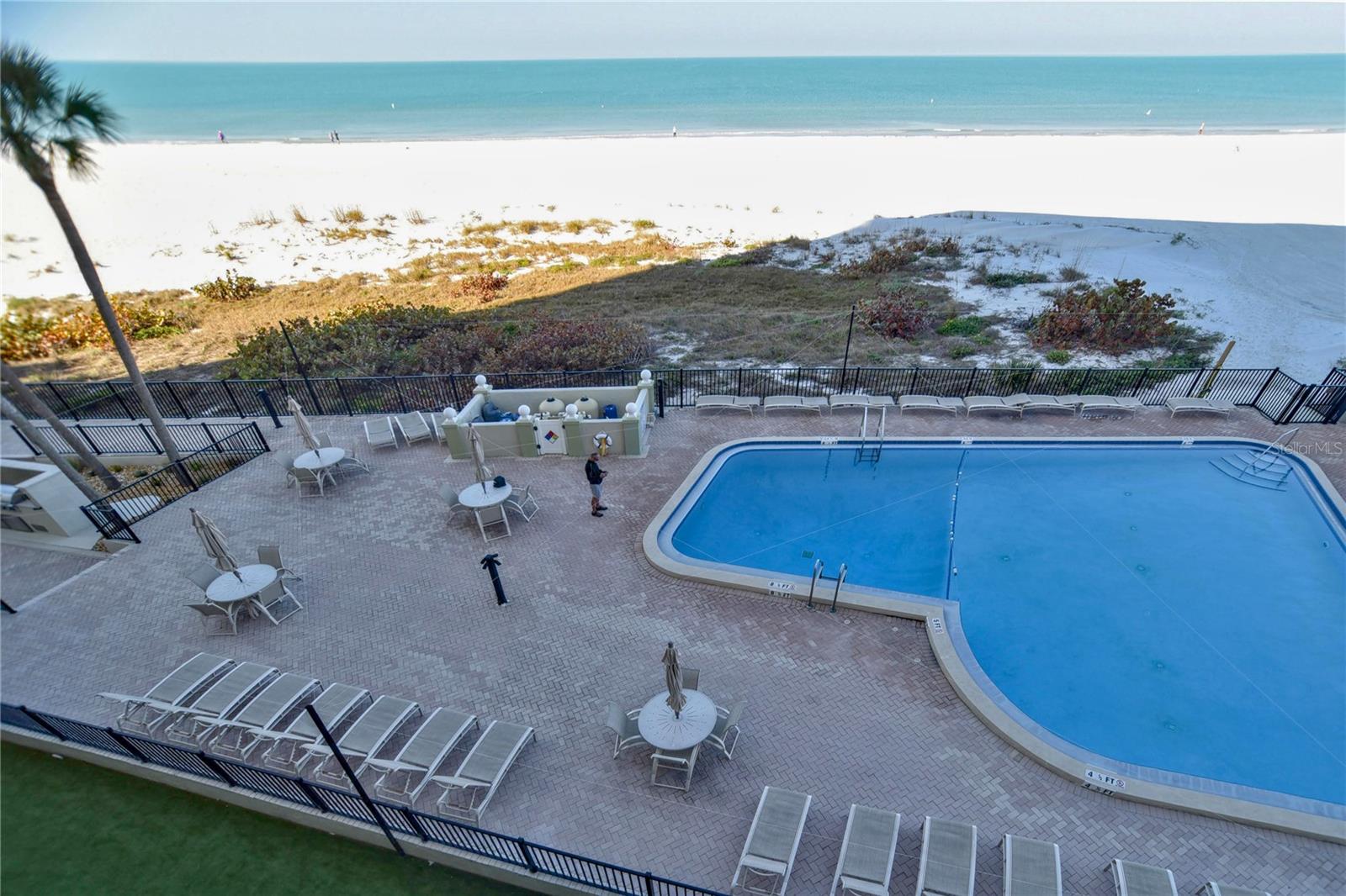 SAN SEAIR CONDO - Residential