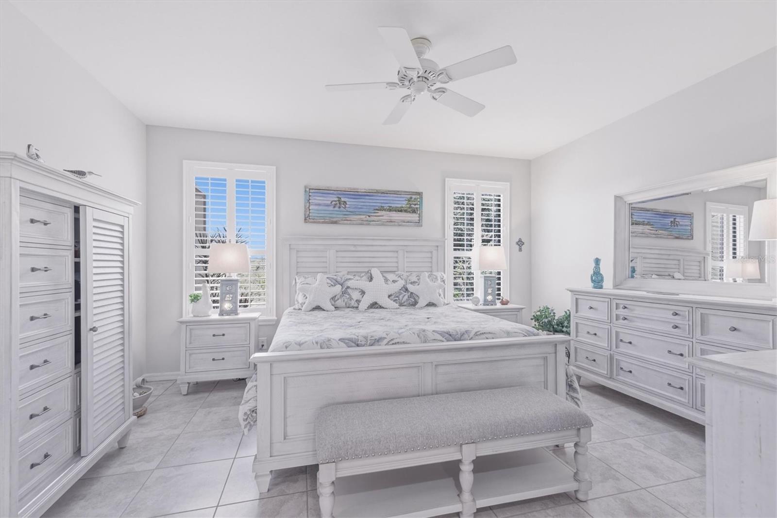 VENETIAN FALLS PH 2 - Residential