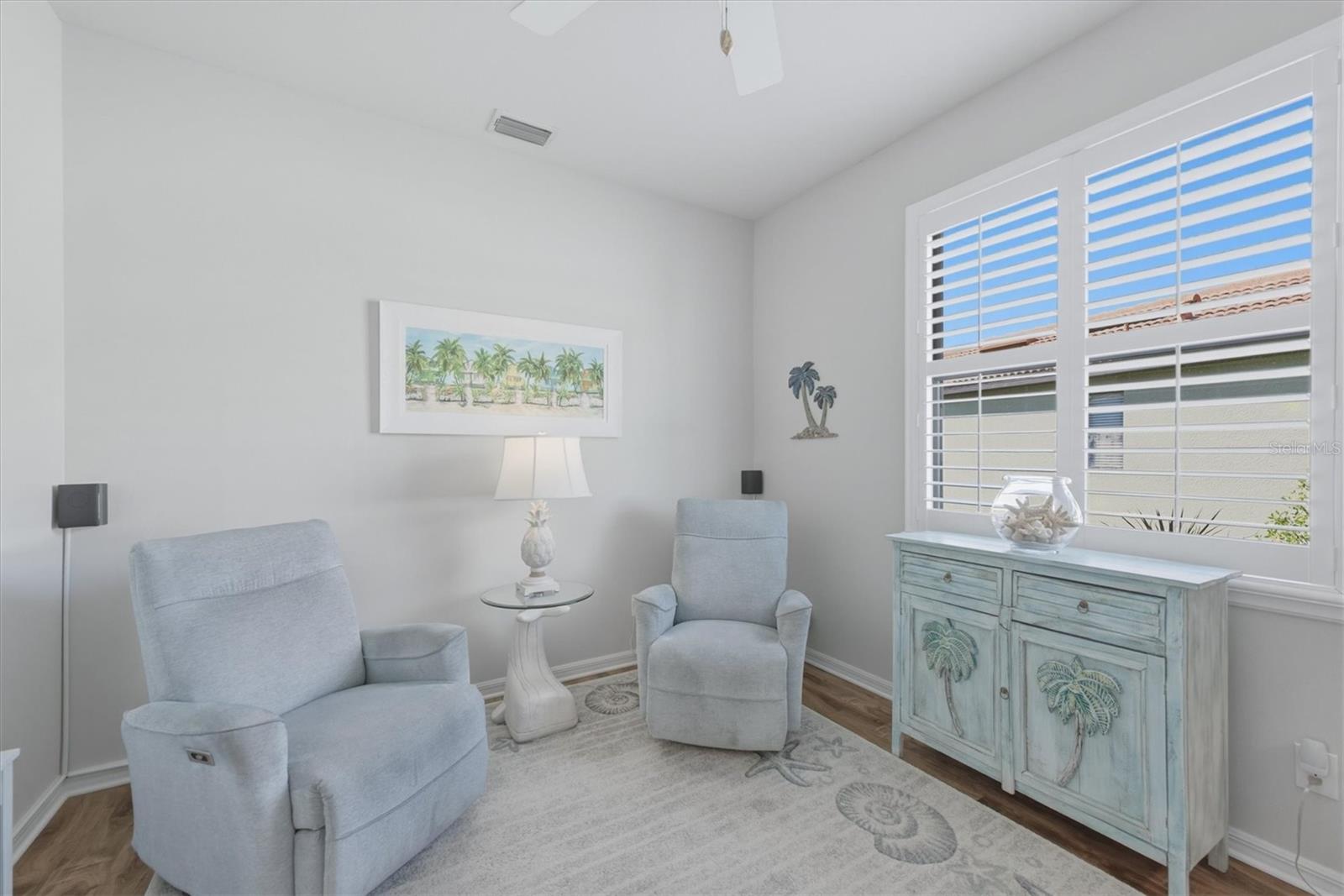 VENETIAN FALLS PH 2 - Residential