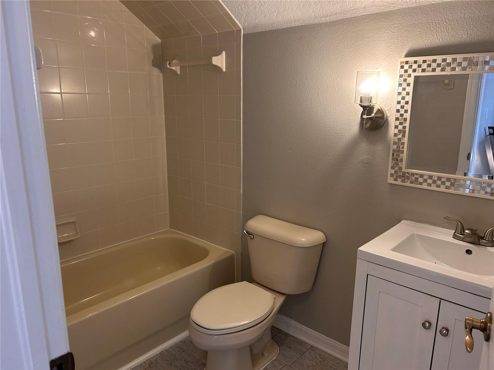 FISHHAWK RANCH PH 1 UNIT 6 - Residential