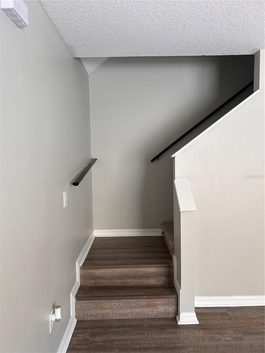 FISHHAWK RANCH PH 1 UNIT 6 - Residential