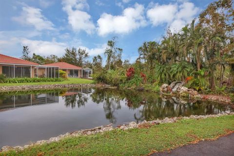 A home in PALMETTO