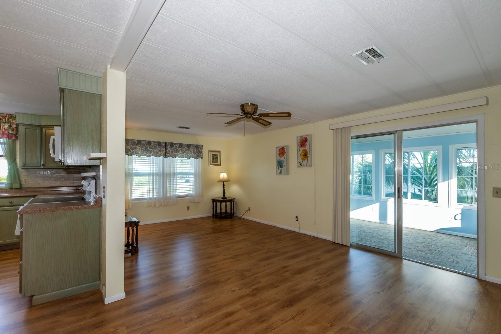 HOLIDAY LAKES SUB - Residential