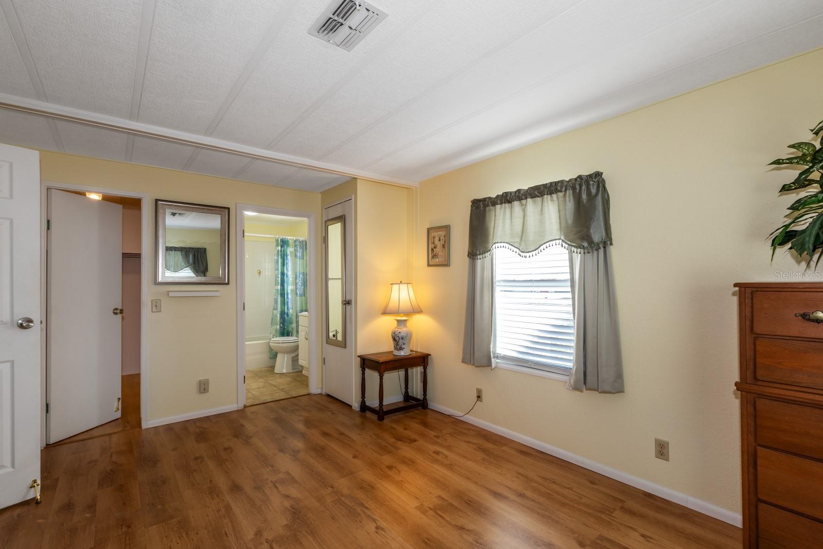 HOLIDAY LAKES SUB - Residential