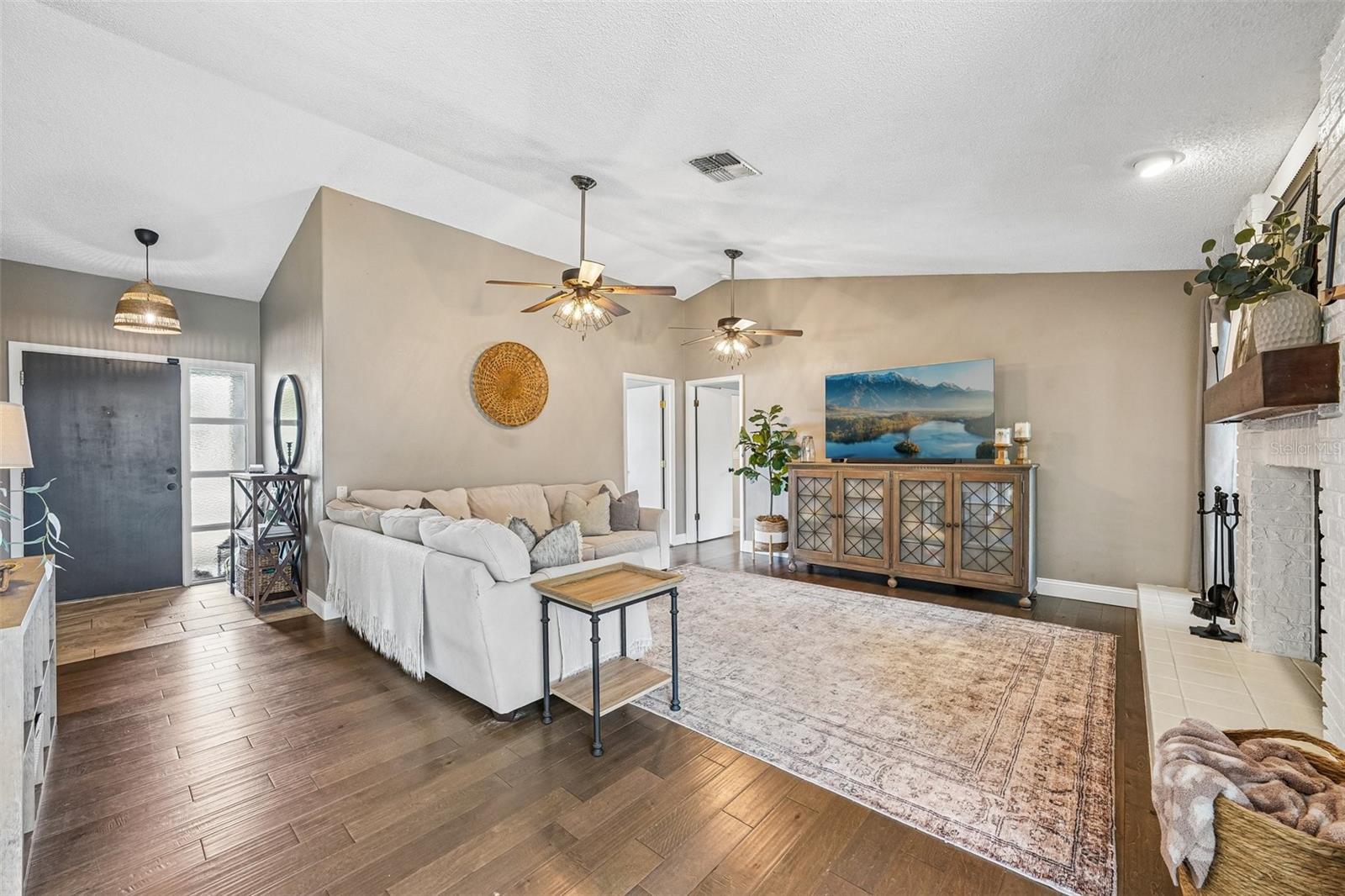 FAIRWAY SPGS - Residential