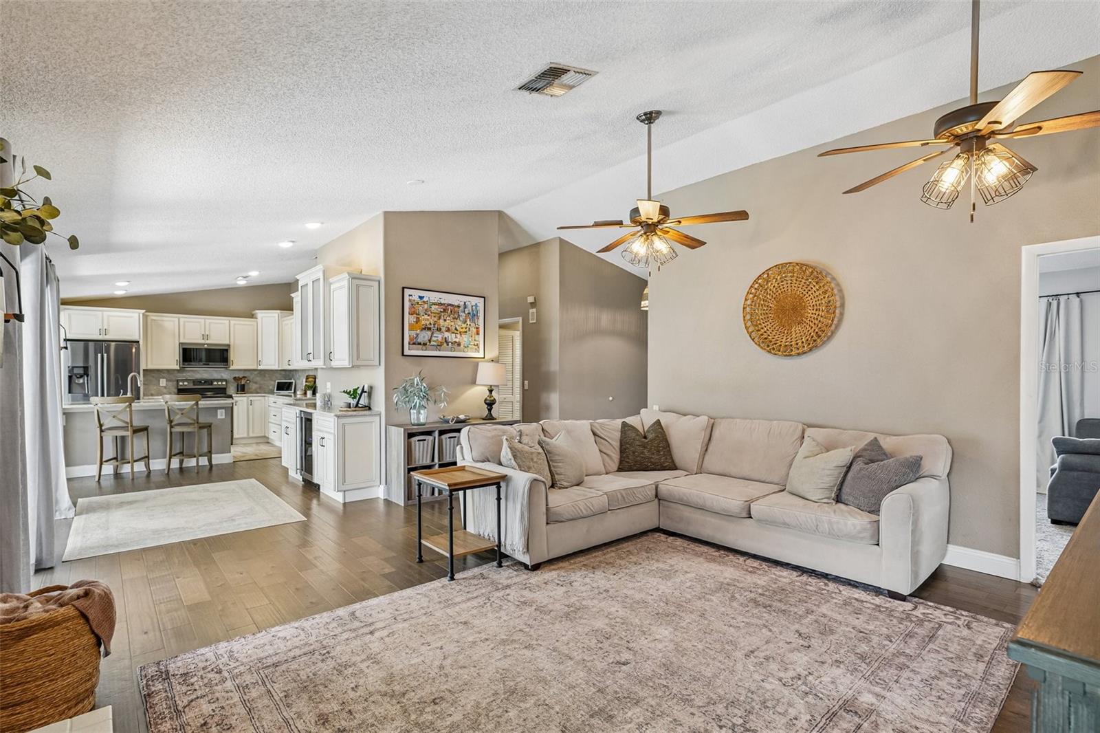 FAIRWAY SPGS - Residential