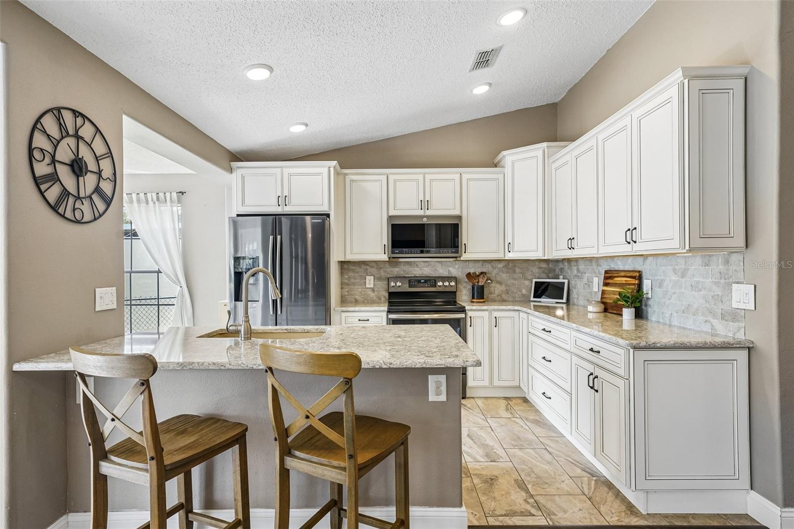 FAIRWAY SPGS - Residential