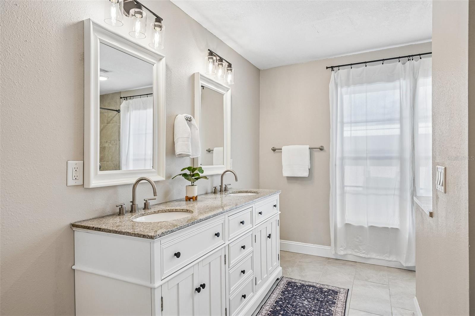 FAIRWAY SPGS - Residential