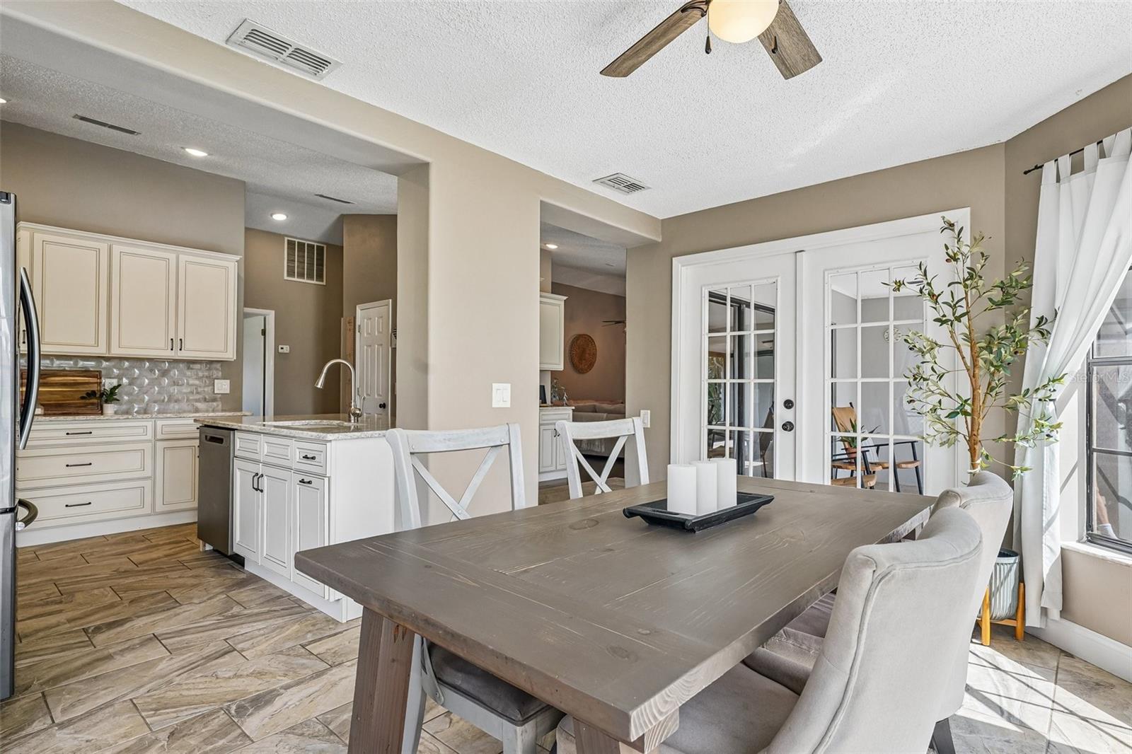 FAIRWAY SPGS - Residential