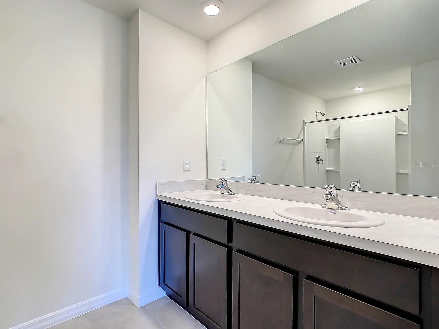 DG FARMS PH 7B - Residential Lease