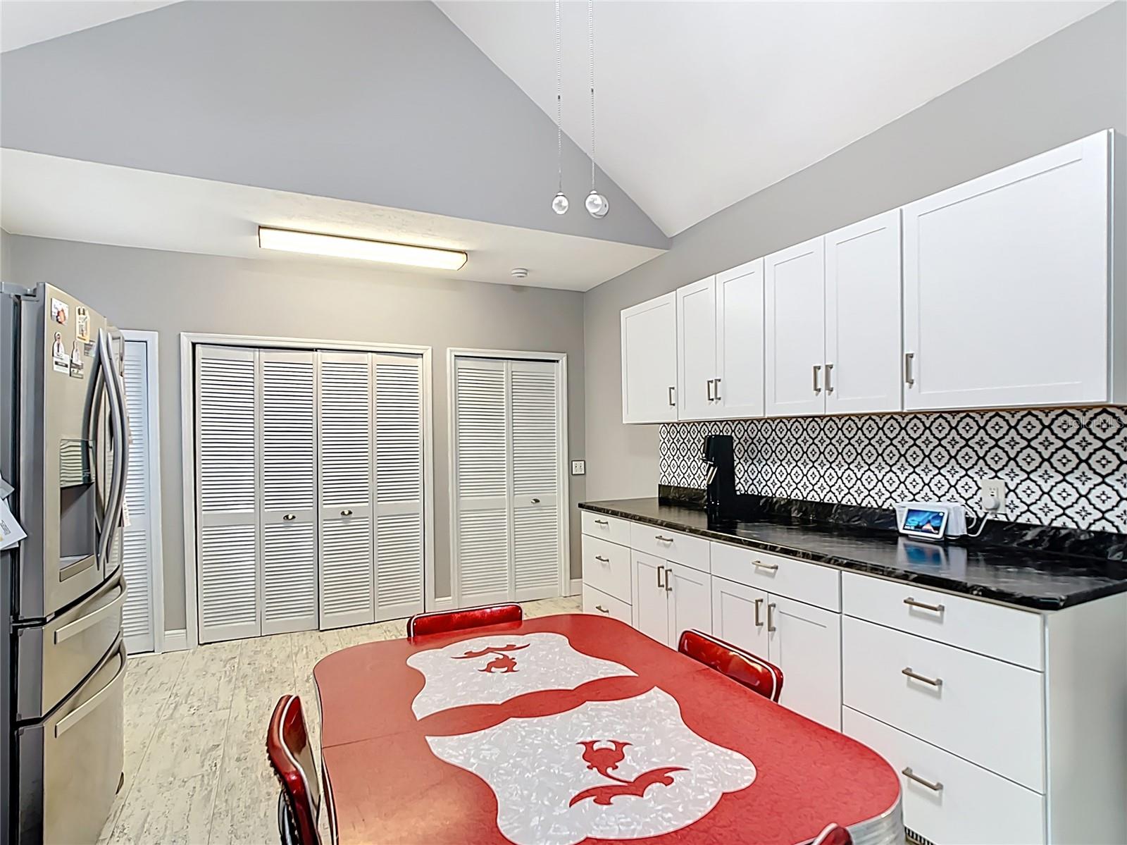 FRUITLAND PARK - Residential