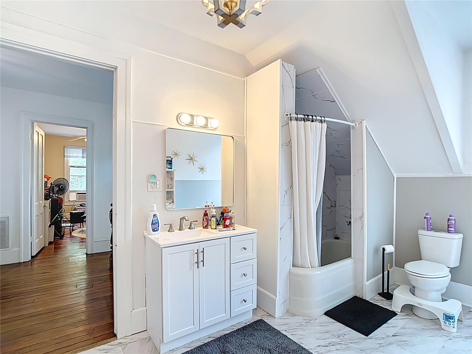 FRUITLAND PARK - Residential