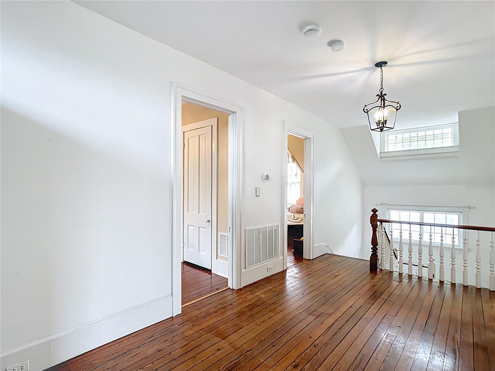 FRUITLAND PARK - Residential