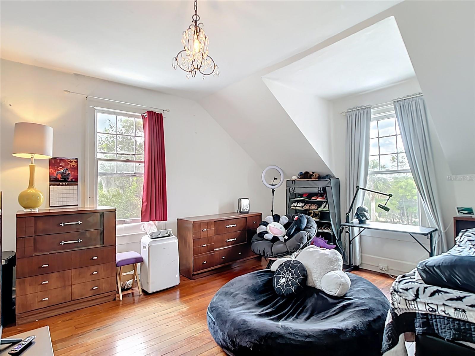 FRUITLAND PARK - Residential