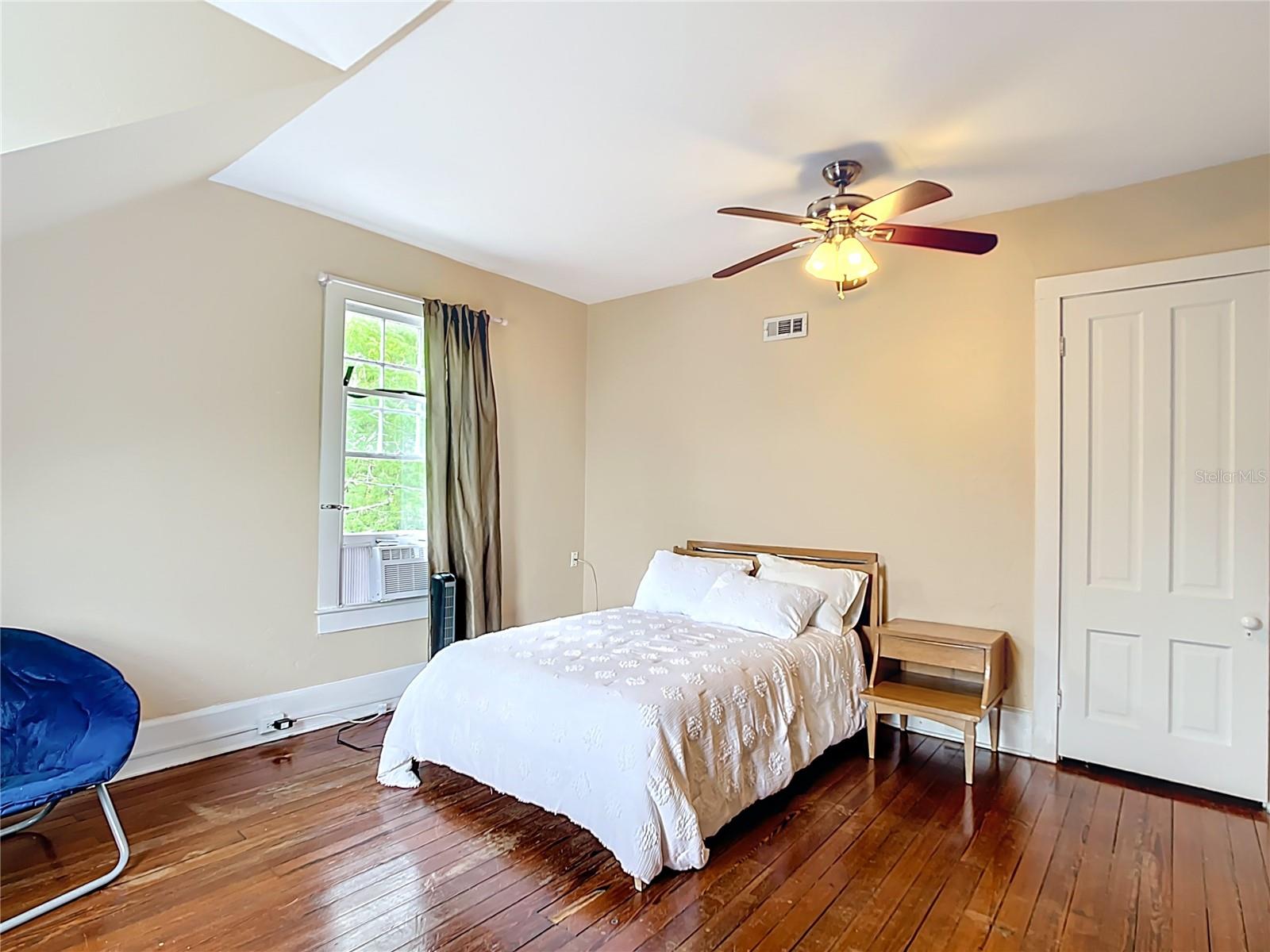 FRUITLAND PARK - Residential