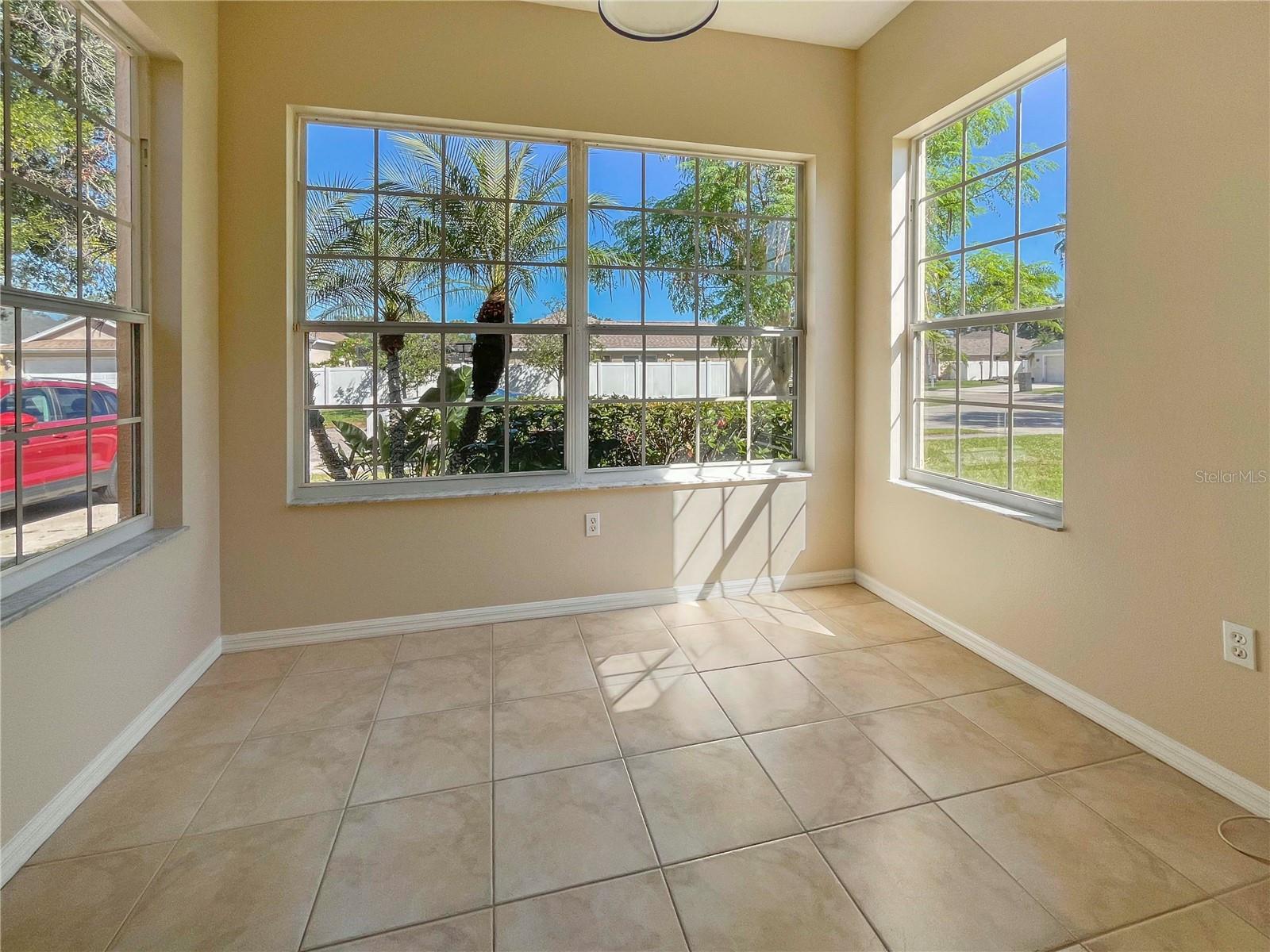 SUMMERWOOD - Residential Lease