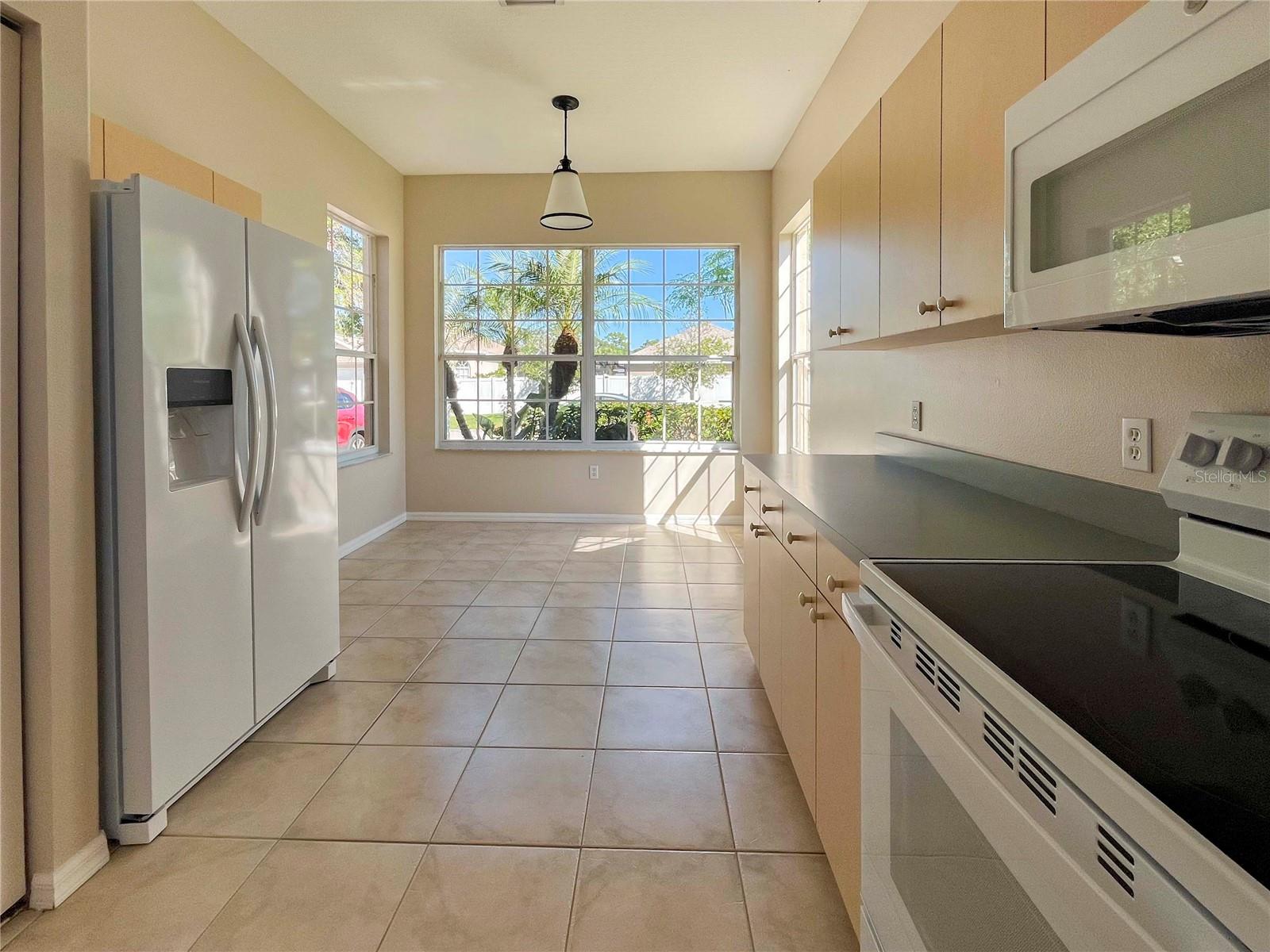 SUMMERWOOD - Residential Lease