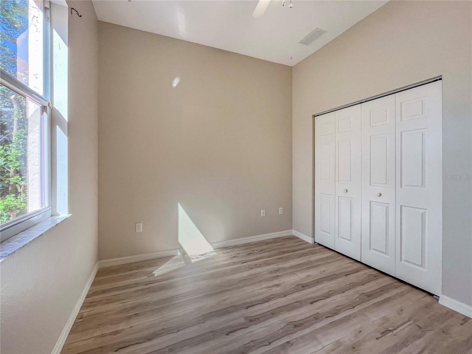 SUMMERWOOD - Residential Lease