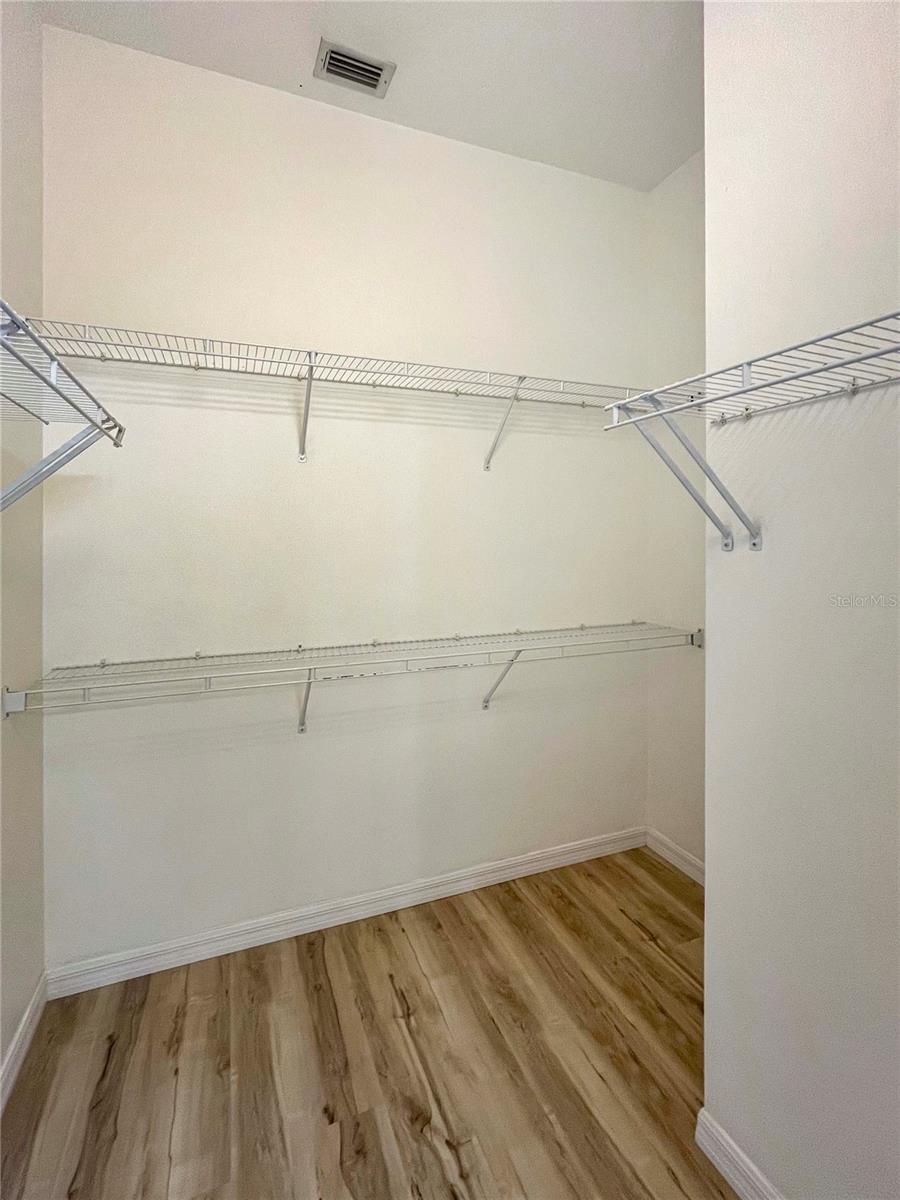 SUMMERWOOD - Residential Lease