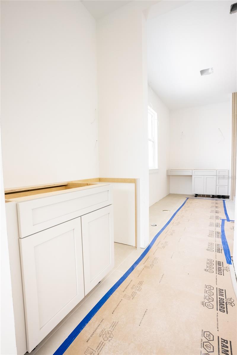 VENETIAN ISLES - Residential