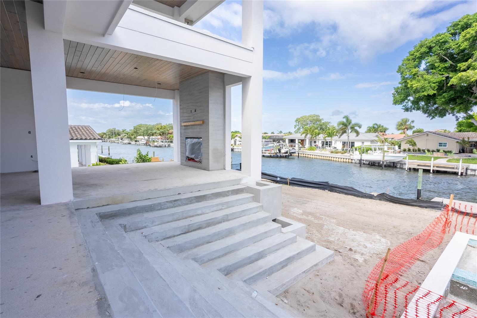 VENETIAN ISLES - Residential