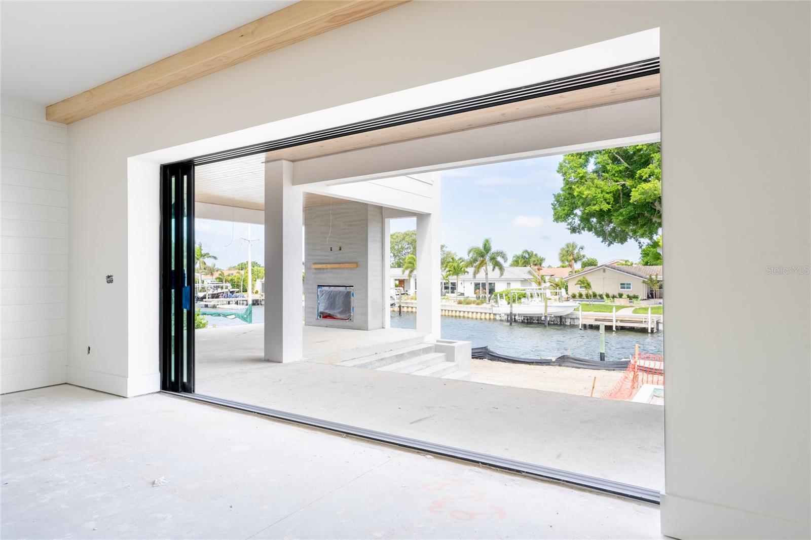 VENETIAN ISLES - Residential