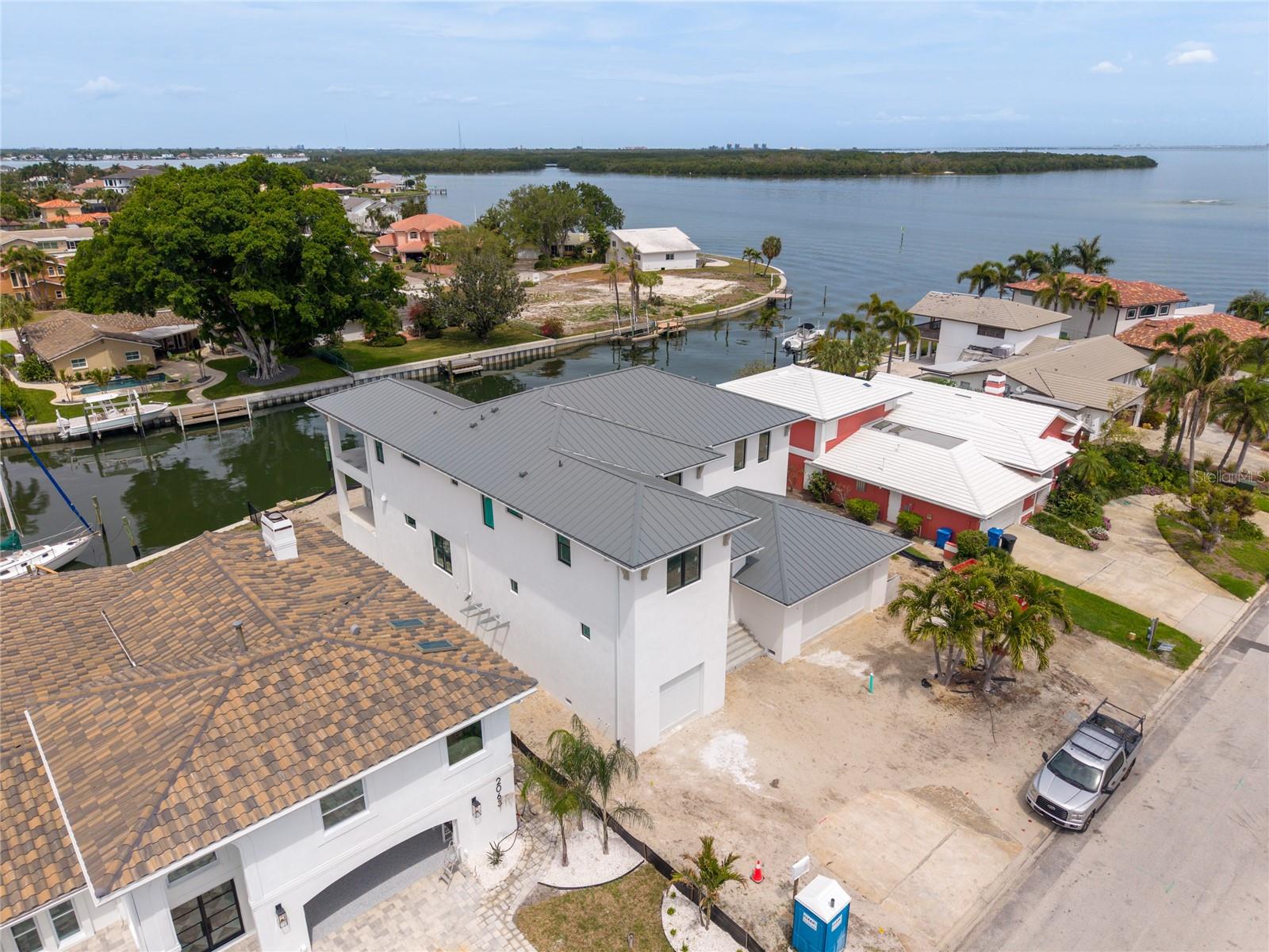 VENETIAN ISLES - Residential