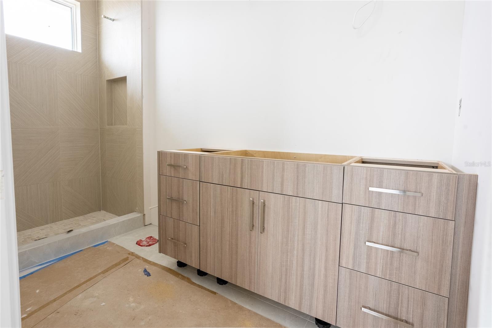 VENETIAN ISLES - Residential