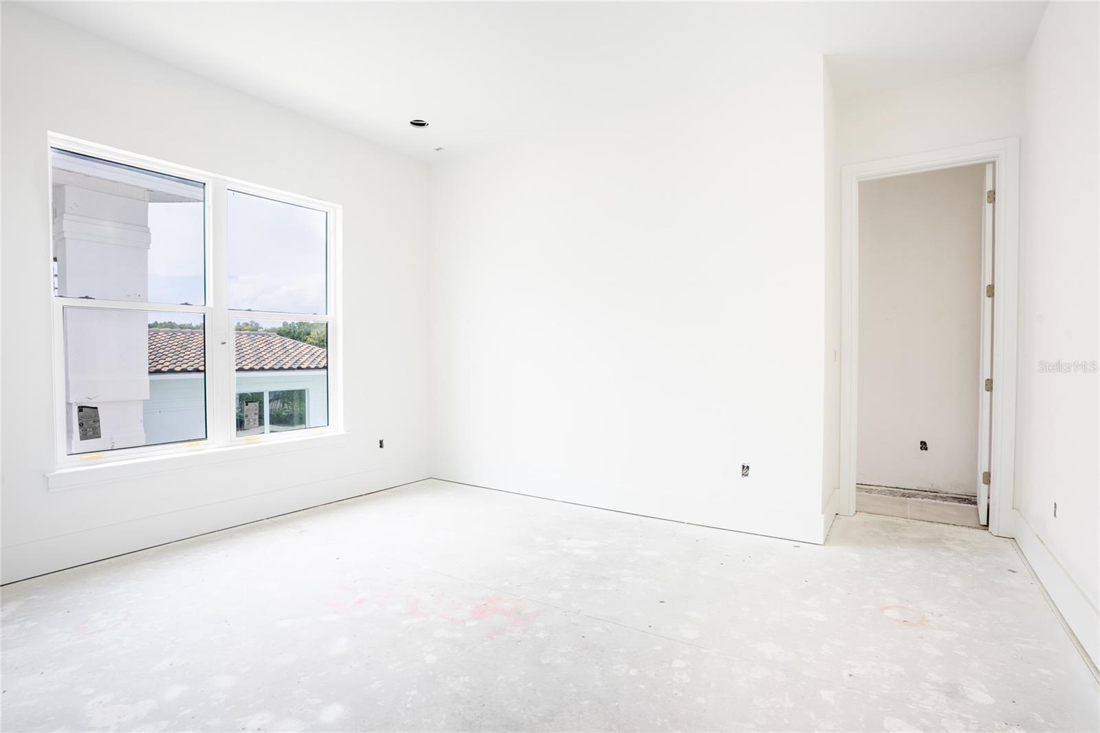 VENETIAN ISLES - Residential