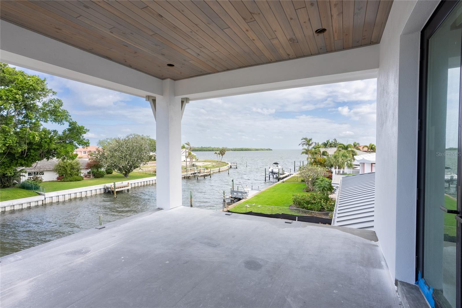 VENETIAN ISLES - Residential