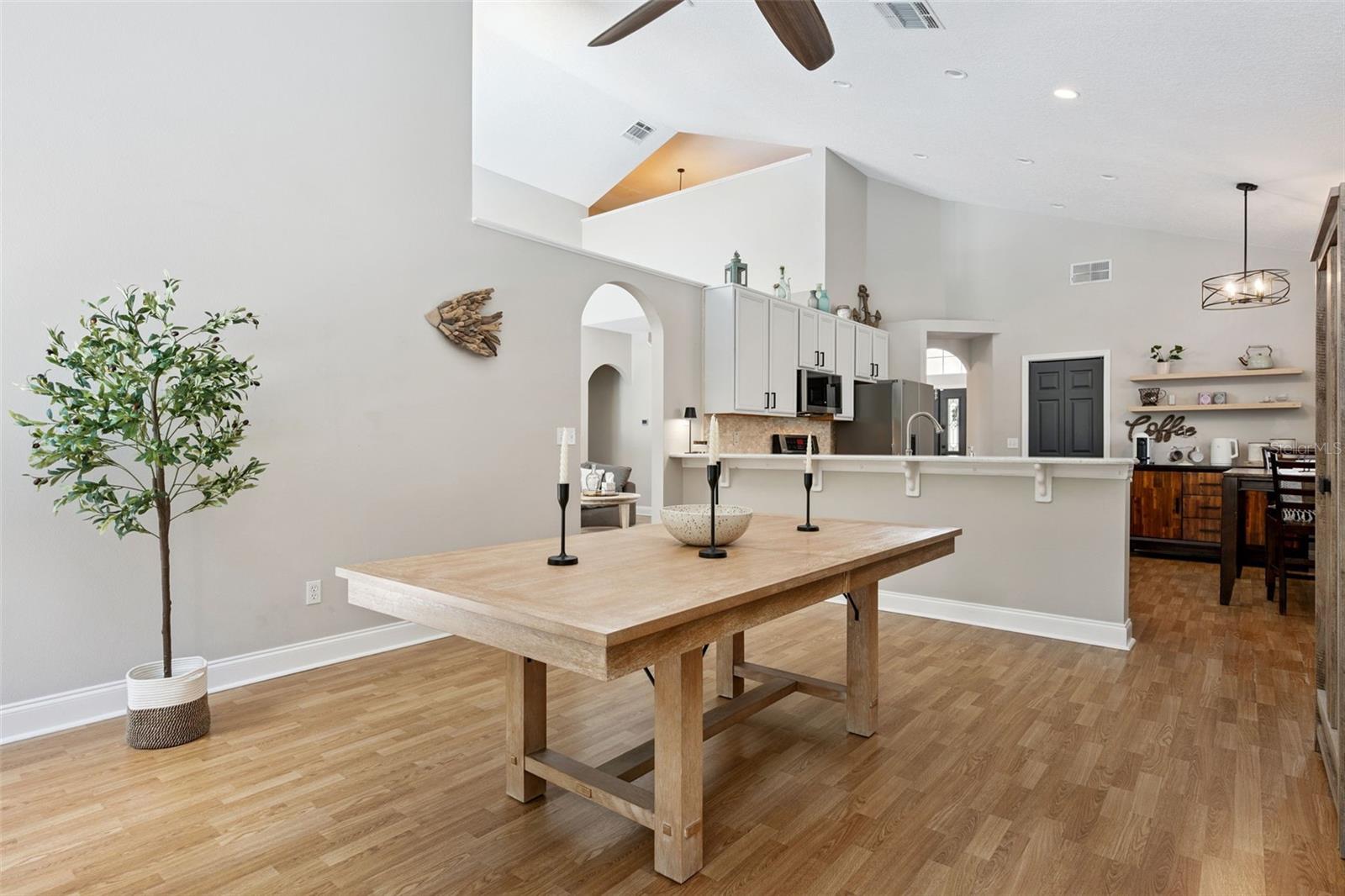 WEKIVA CLUB - Residential