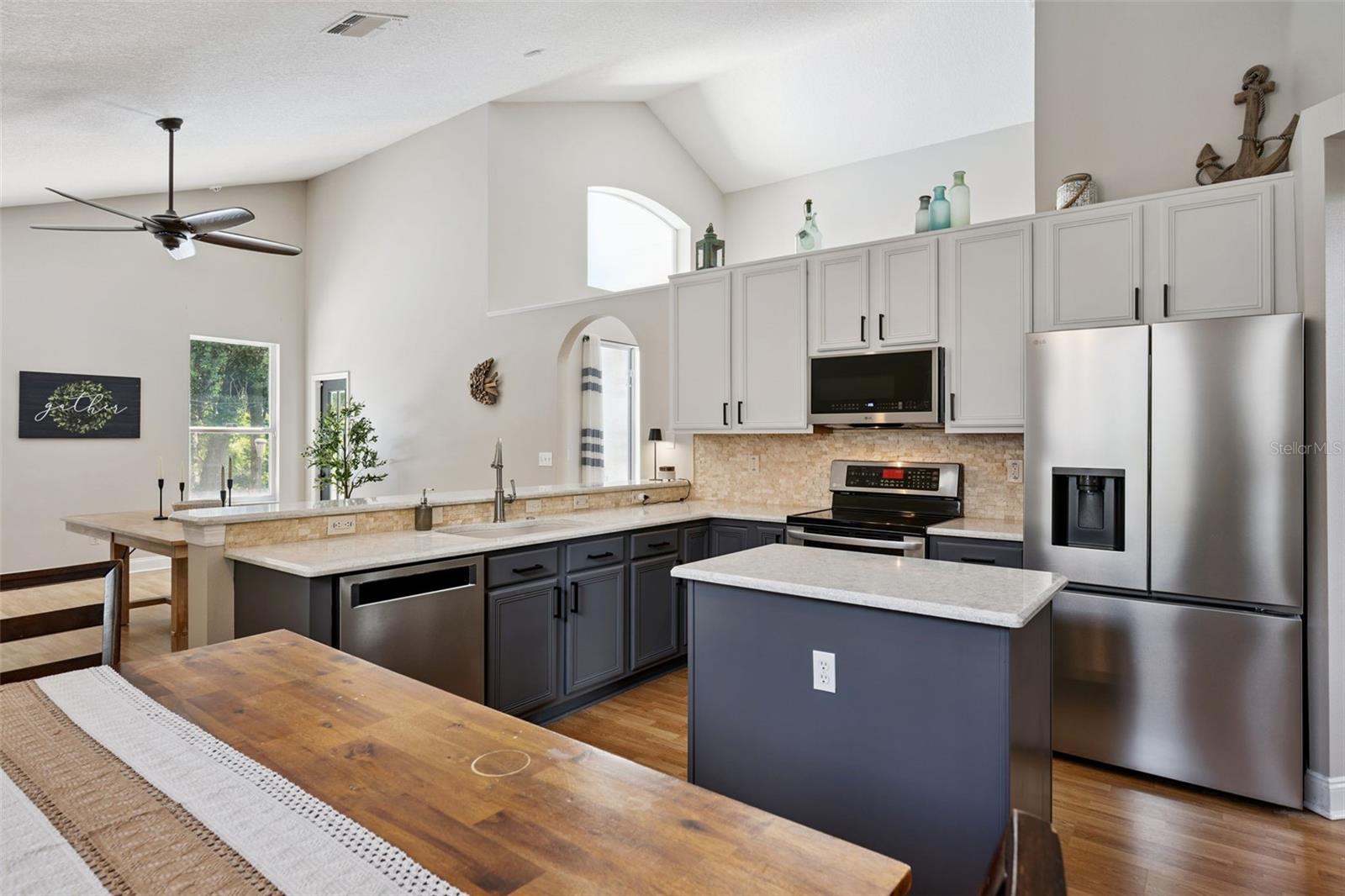 WEKIVA CLUB - Residential