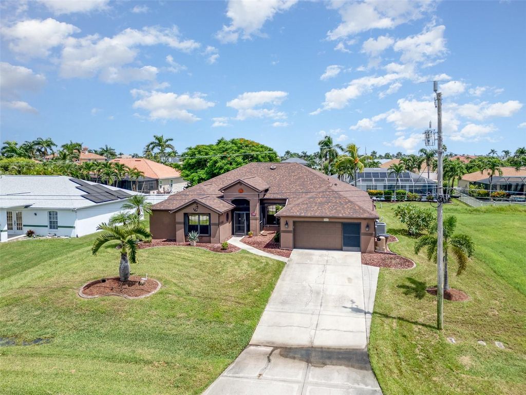 Photo of 2725 SW 28th Place, Cape Coral, FL 33914 (MLS # A4688648)