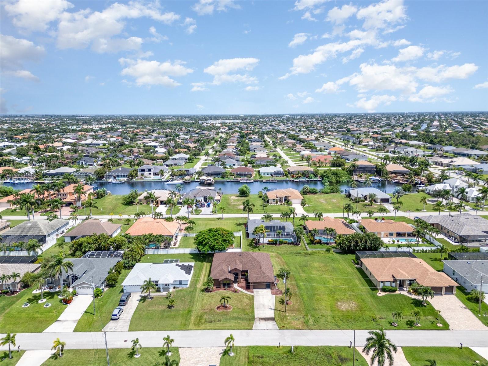 CAPE CORAL - Residential