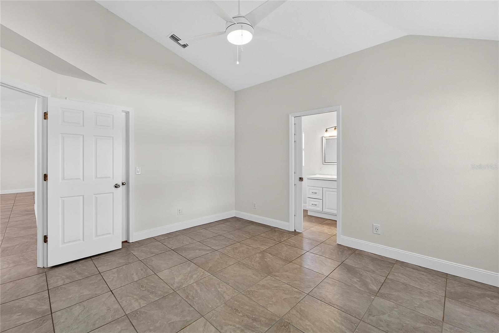 LAKESIDE TR A1 - Residential