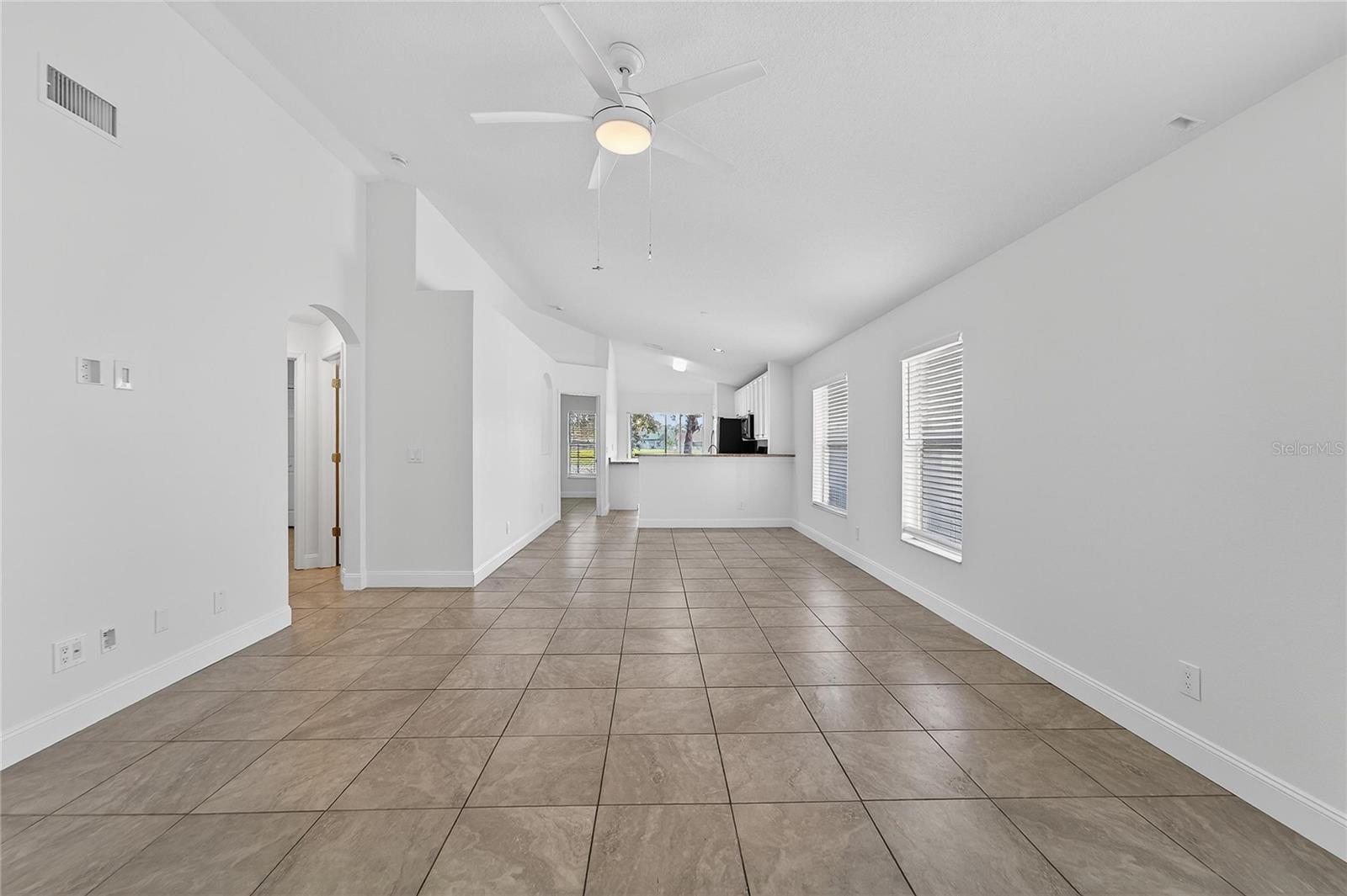 10522 LAKESIDE VISTA DRIVE