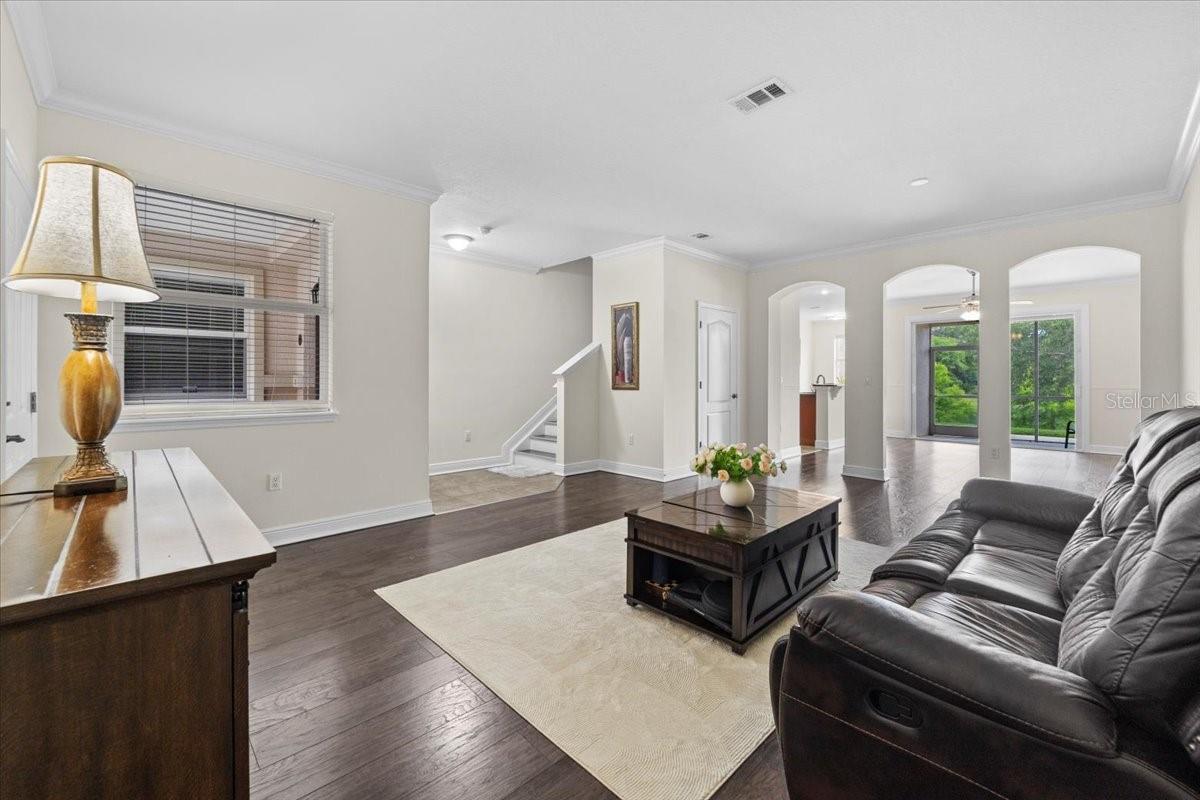 70 RIVERVIEW BEND S 715