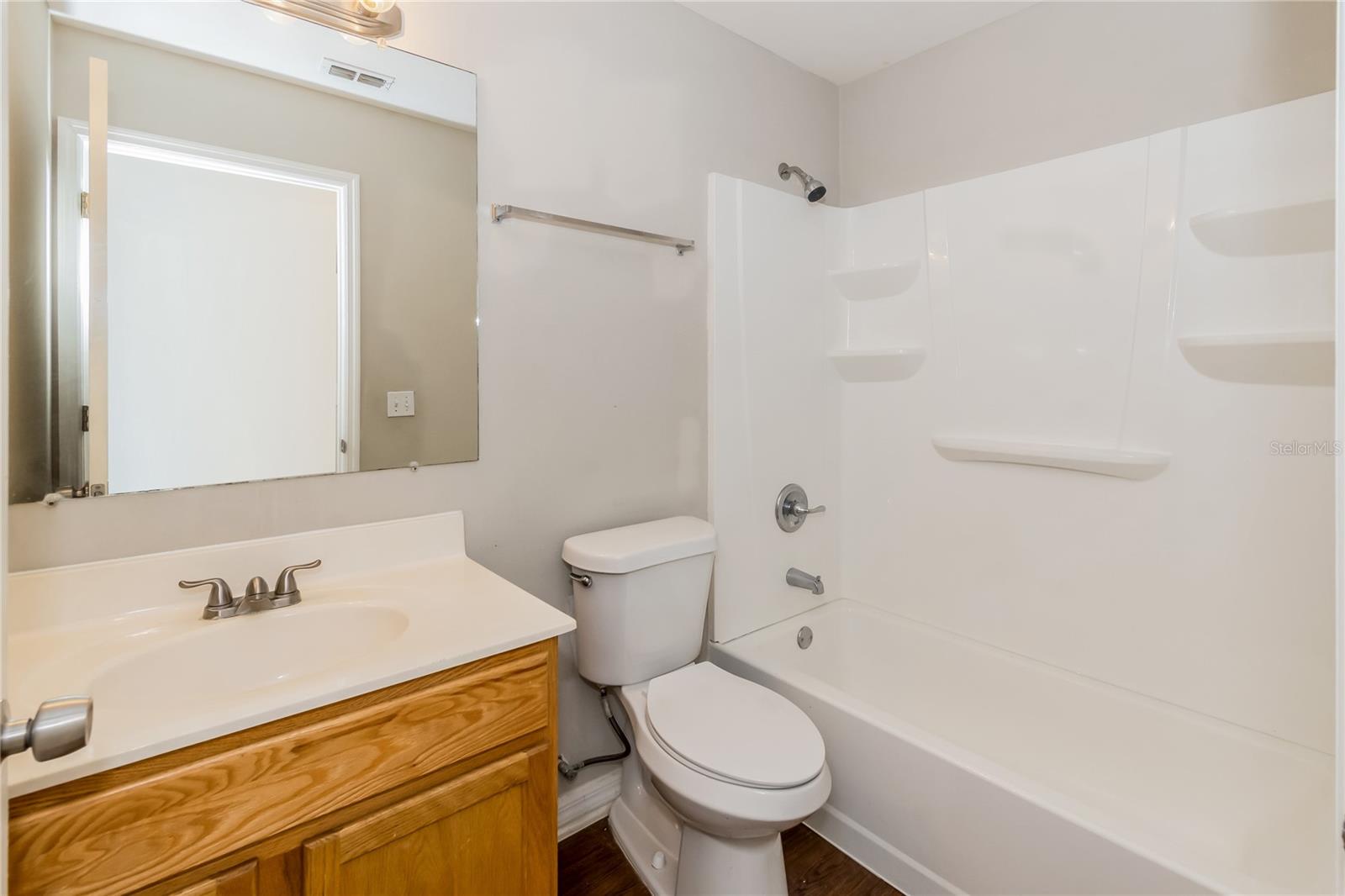 CAMBRIDGE ESTATS UNIT ONE - Residential